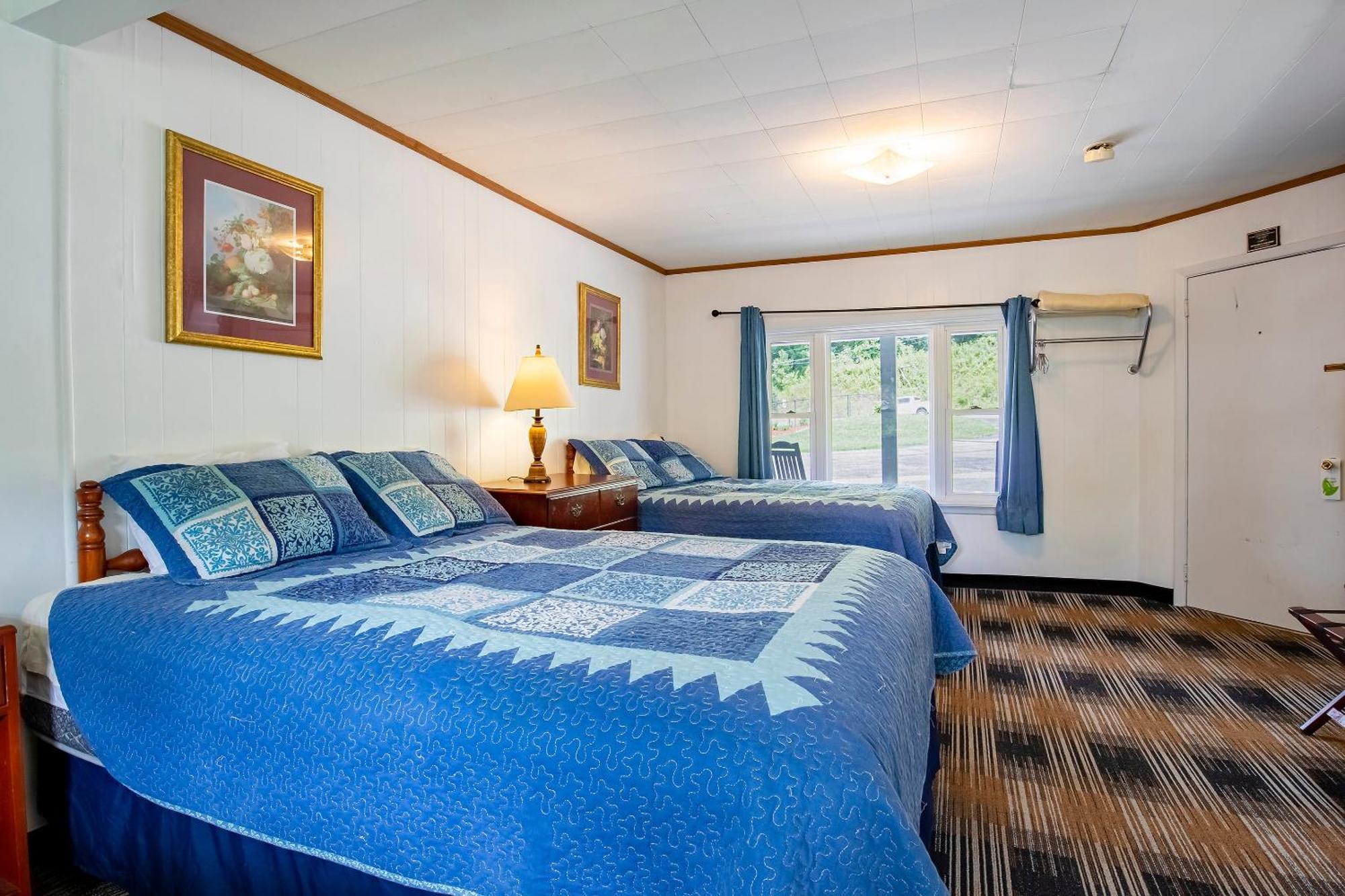 Lloyd'S On The River Country Inn By Oyo Bryson City Eksteriør billede